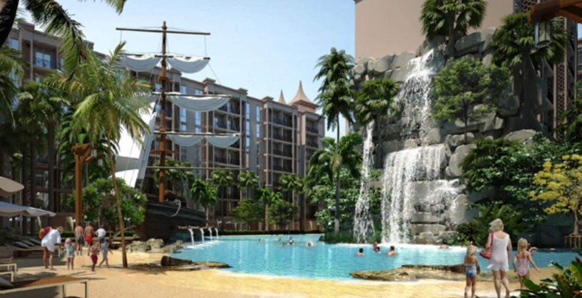 Atlantis Condo Resort 17